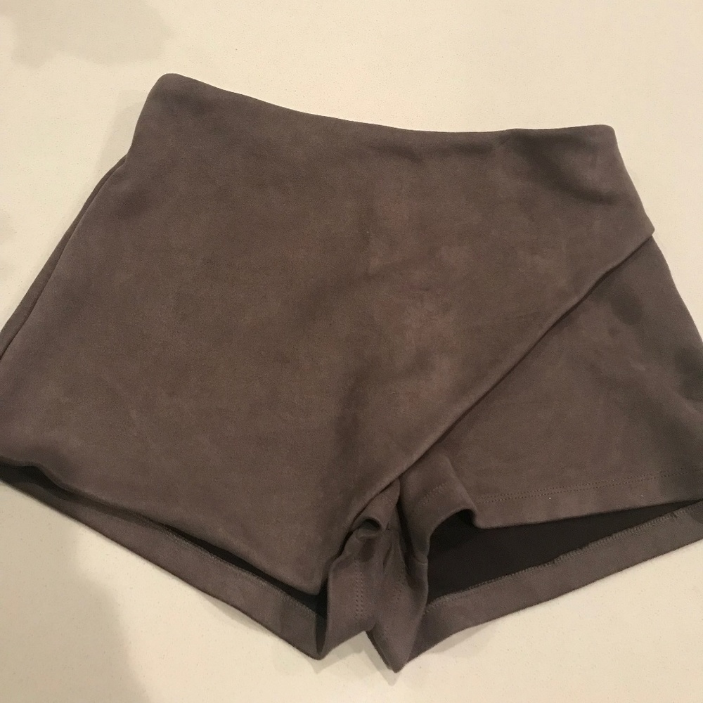 LF envelope shorts